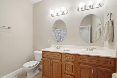 2050 Rosewood Ridge Drive Marion IA 52302