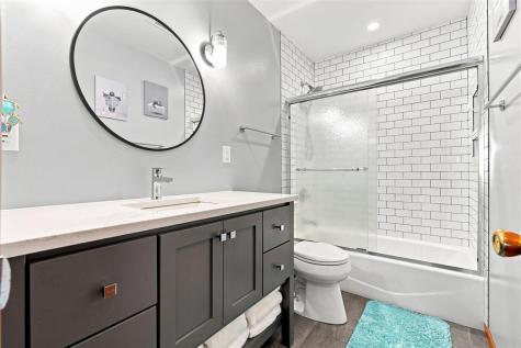 218 Shrader Road Iowa City IA 52245
