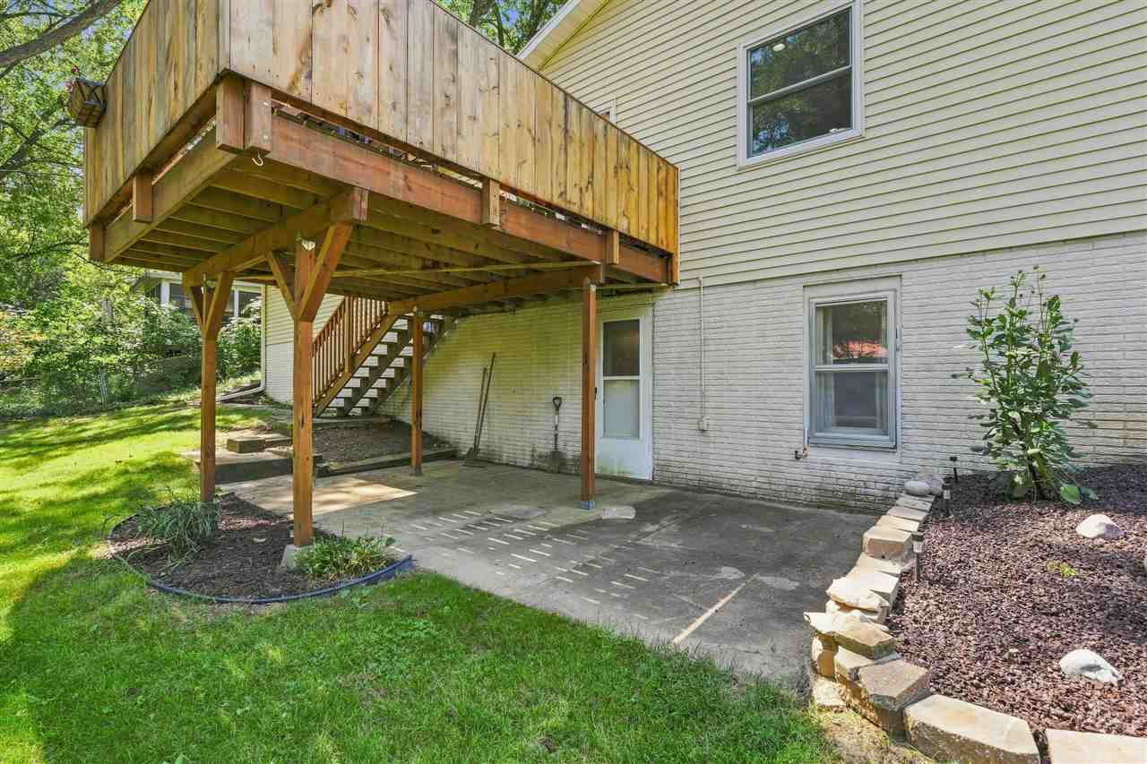 218 Shrader Road Iowa City IA 52245