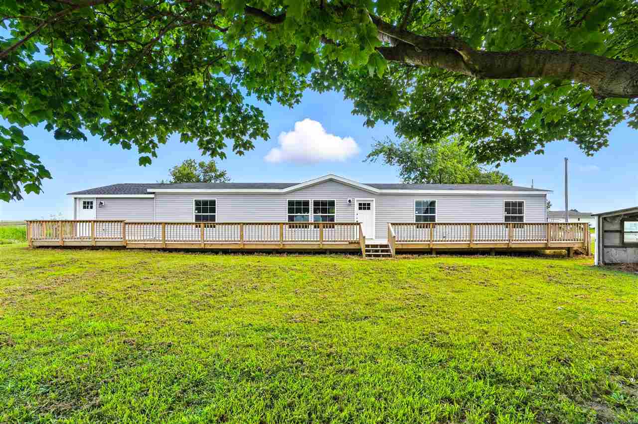 922 Fillmore Street Millersburg IA 52308