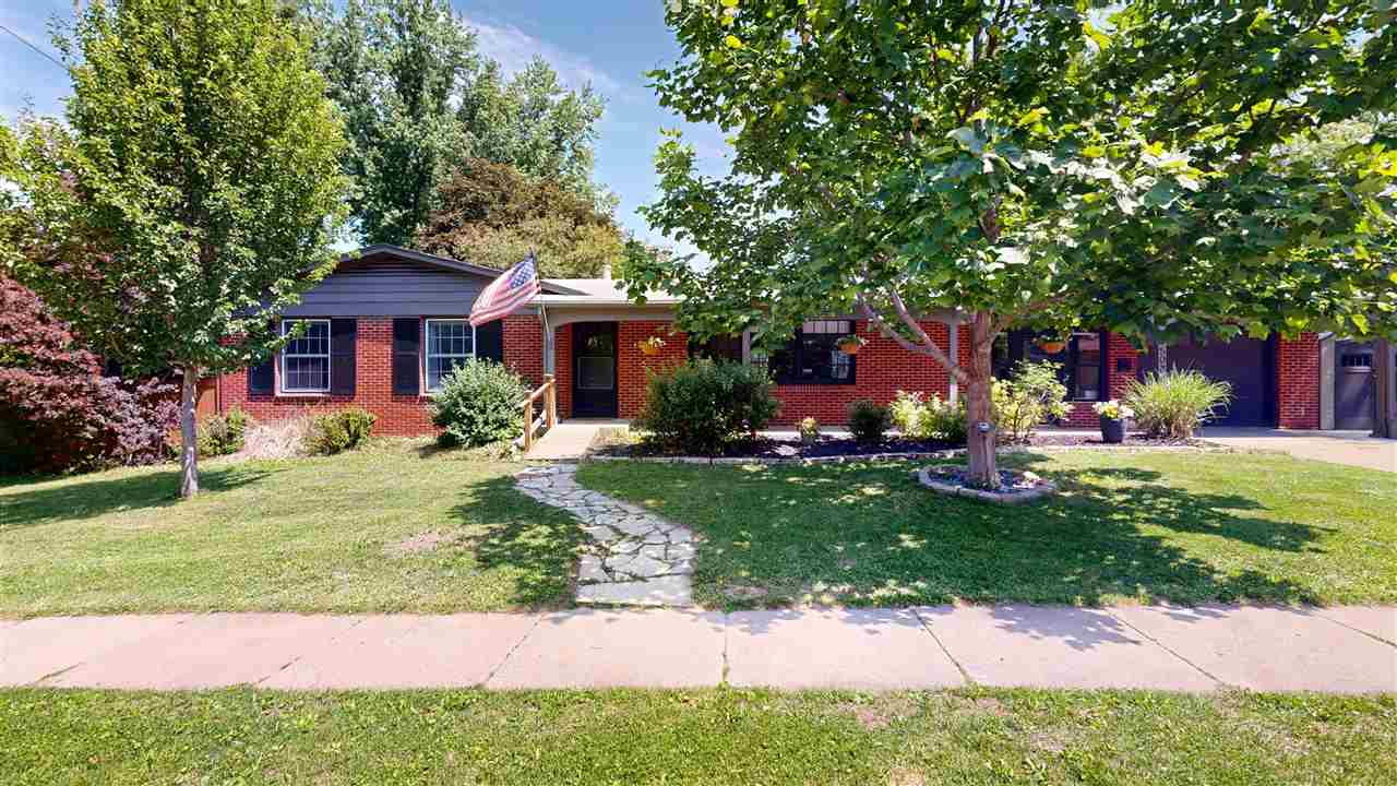 1508 Glendale Road Iowa City IA 52245