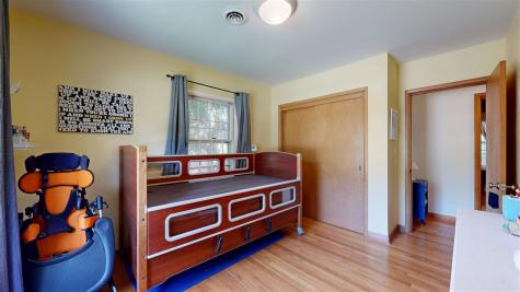 1508 Glendale Road Iowa City IA 52245