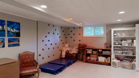 1508 Glendale Road Iowa City IA 52245