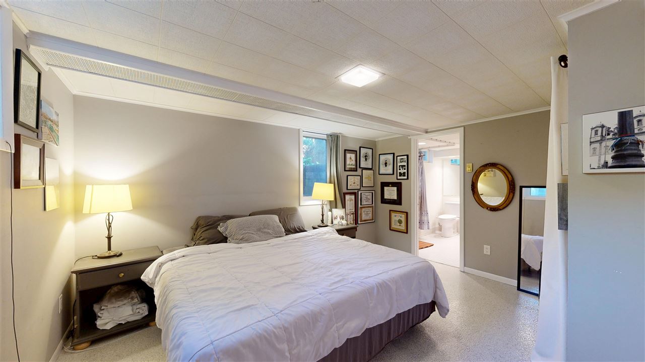 1508 Glendale Road Iowa City IA 52245