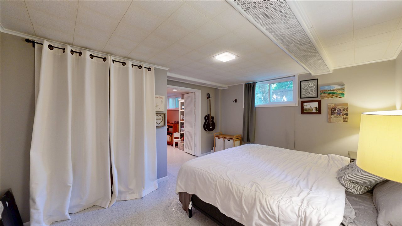 1508 Glendale Road Iowa City IA 52245