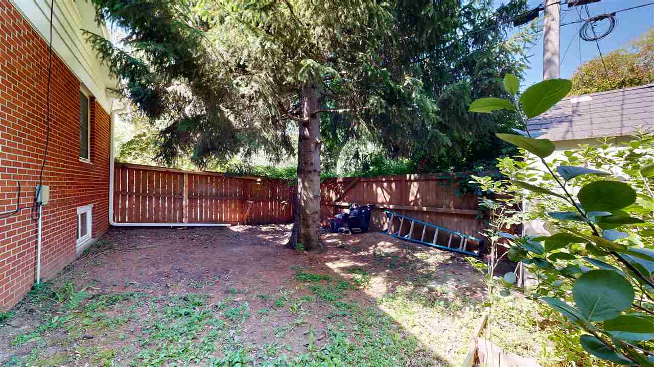 1508 Glendale Road Iowa City IA 52245