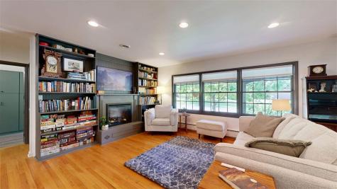 1508 Glendale Road Iowa City IA 52245