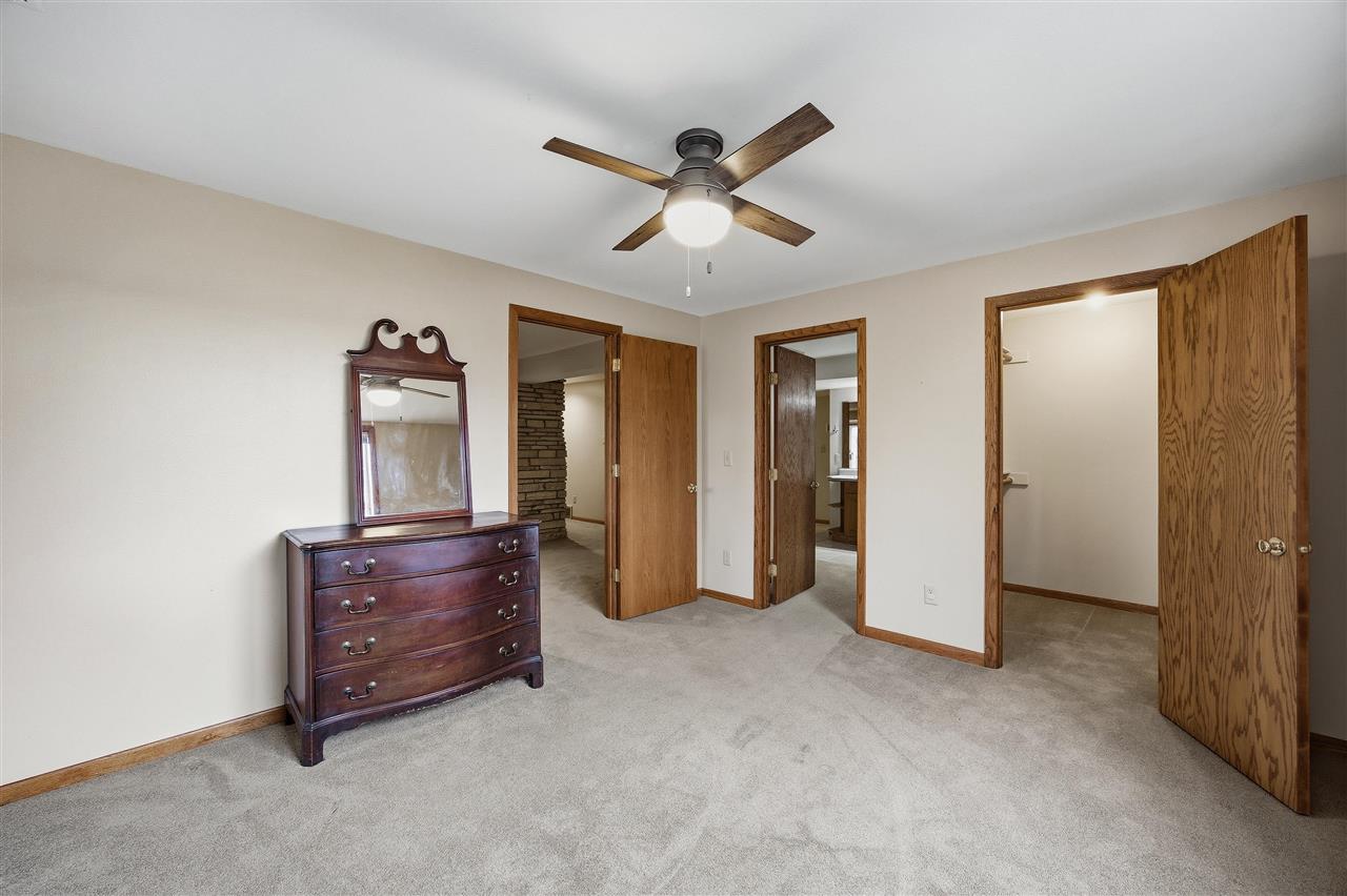 618 Stuart Court Iowa City IA 52245