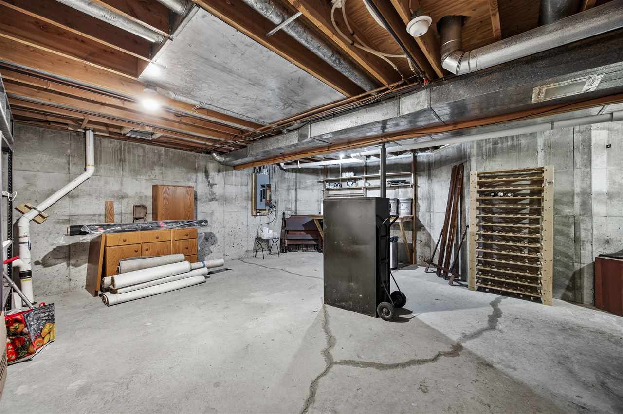 618 Stuart Court Iowa City IA 52245