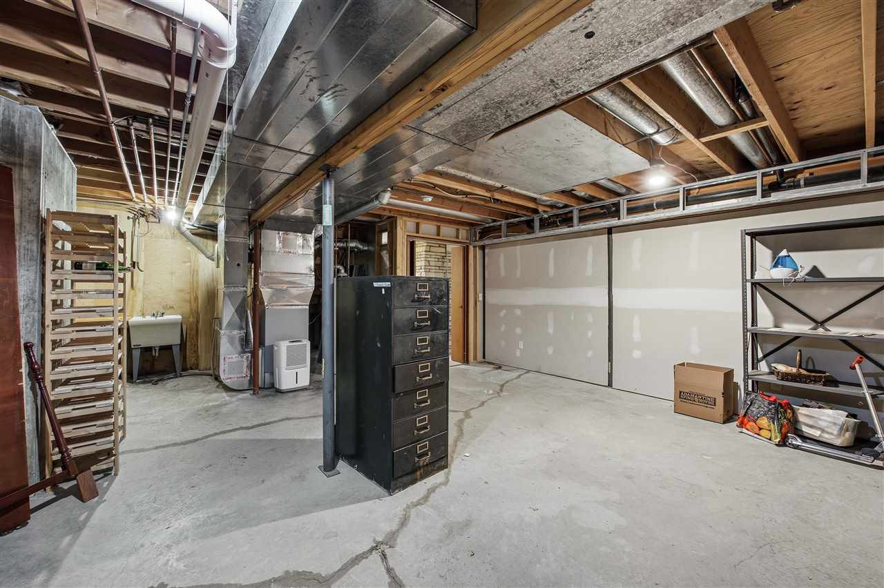 618 Stuart Court Iowa City IA 52245
