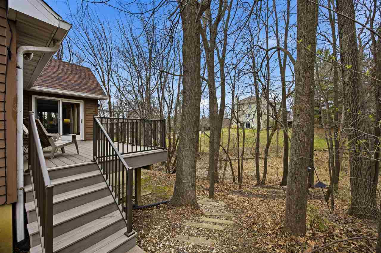 618 Stuart Court Iowa City IA 52245
