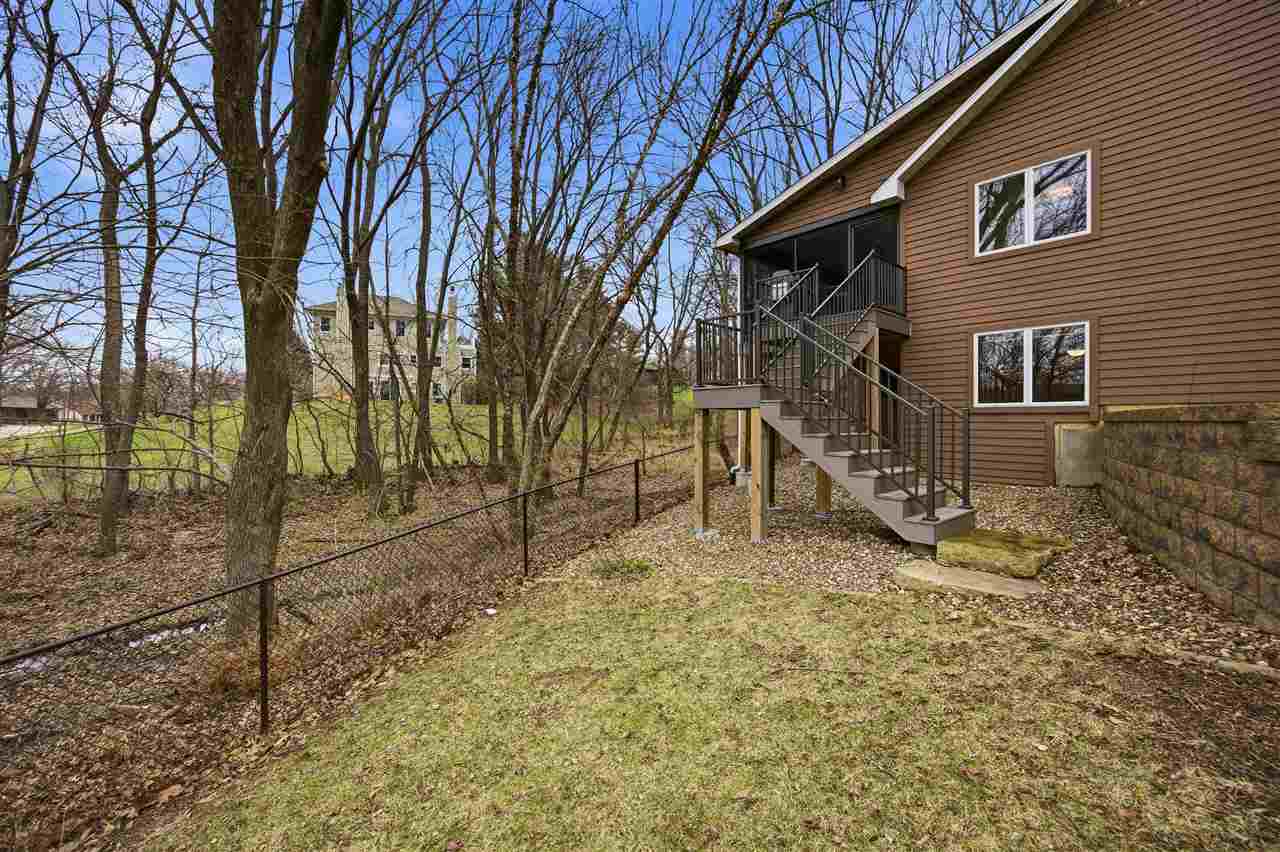 618 Stuart Court Iowa City IA 52245