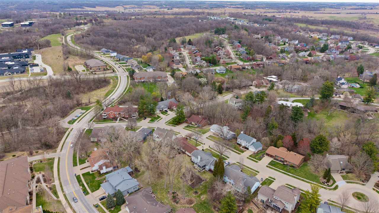618 Stuart Court Iowa City IA 52245