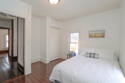 224 W Main Street Oxford IA 52322