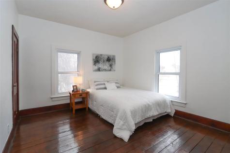 224 W Main Street Oxford IA 52322