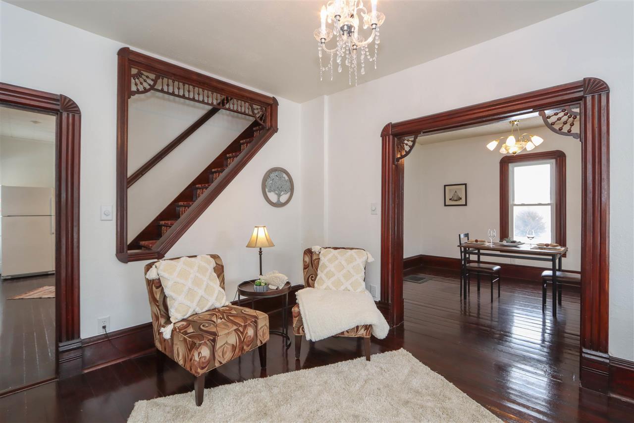 224 W Main Street Oxford IA 52322