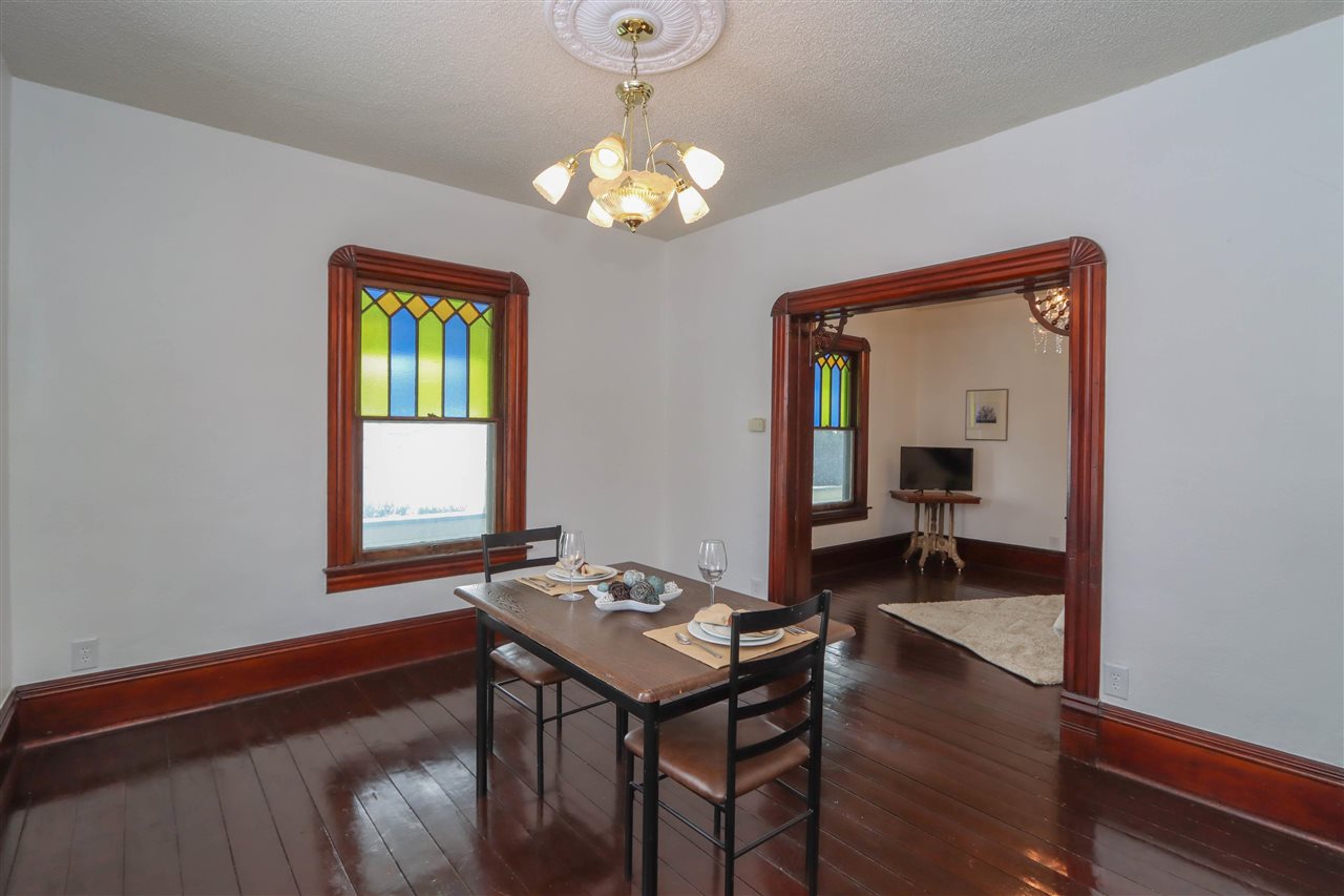 224 W Main Street Oxford IA 52322