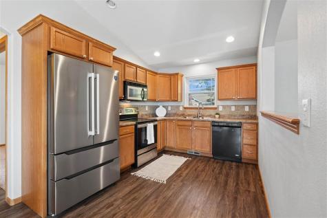 235 N Park Ridge Road North Liberty IA 52317