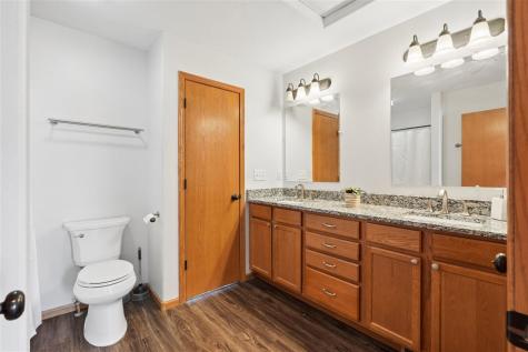 235 N Park Ridge Road North Liberty IA 52317