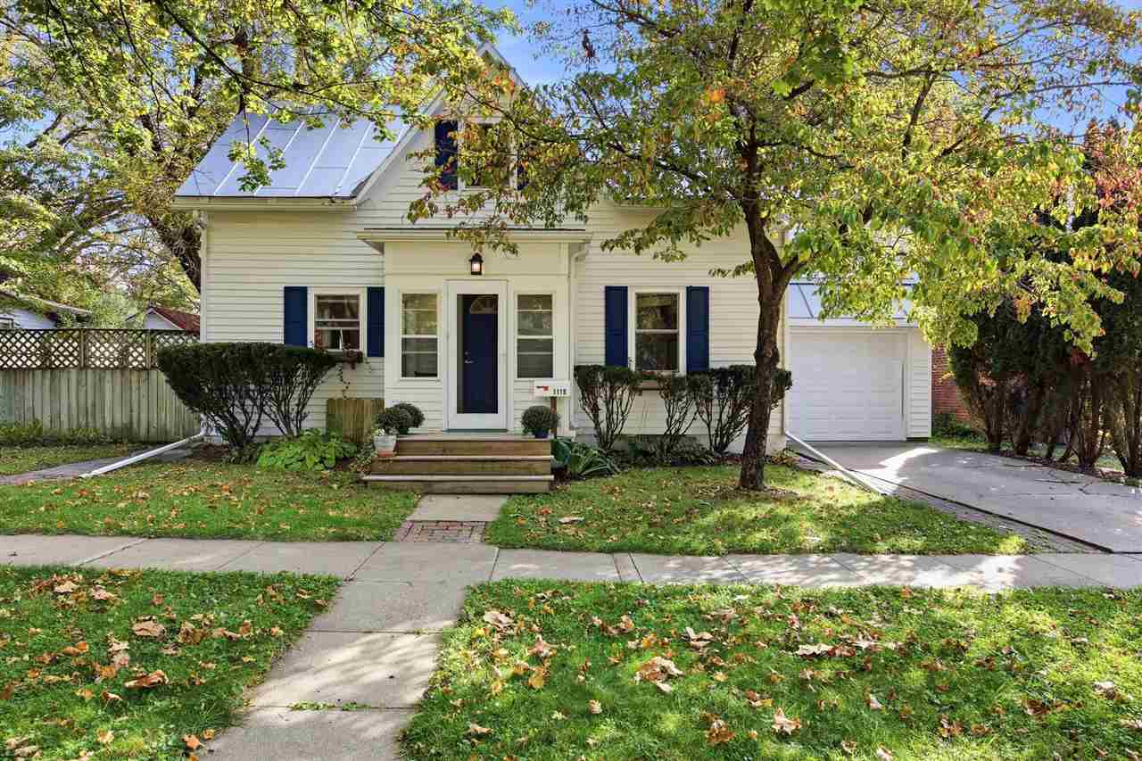1119 Fairchild Street Iowa City IA 52245