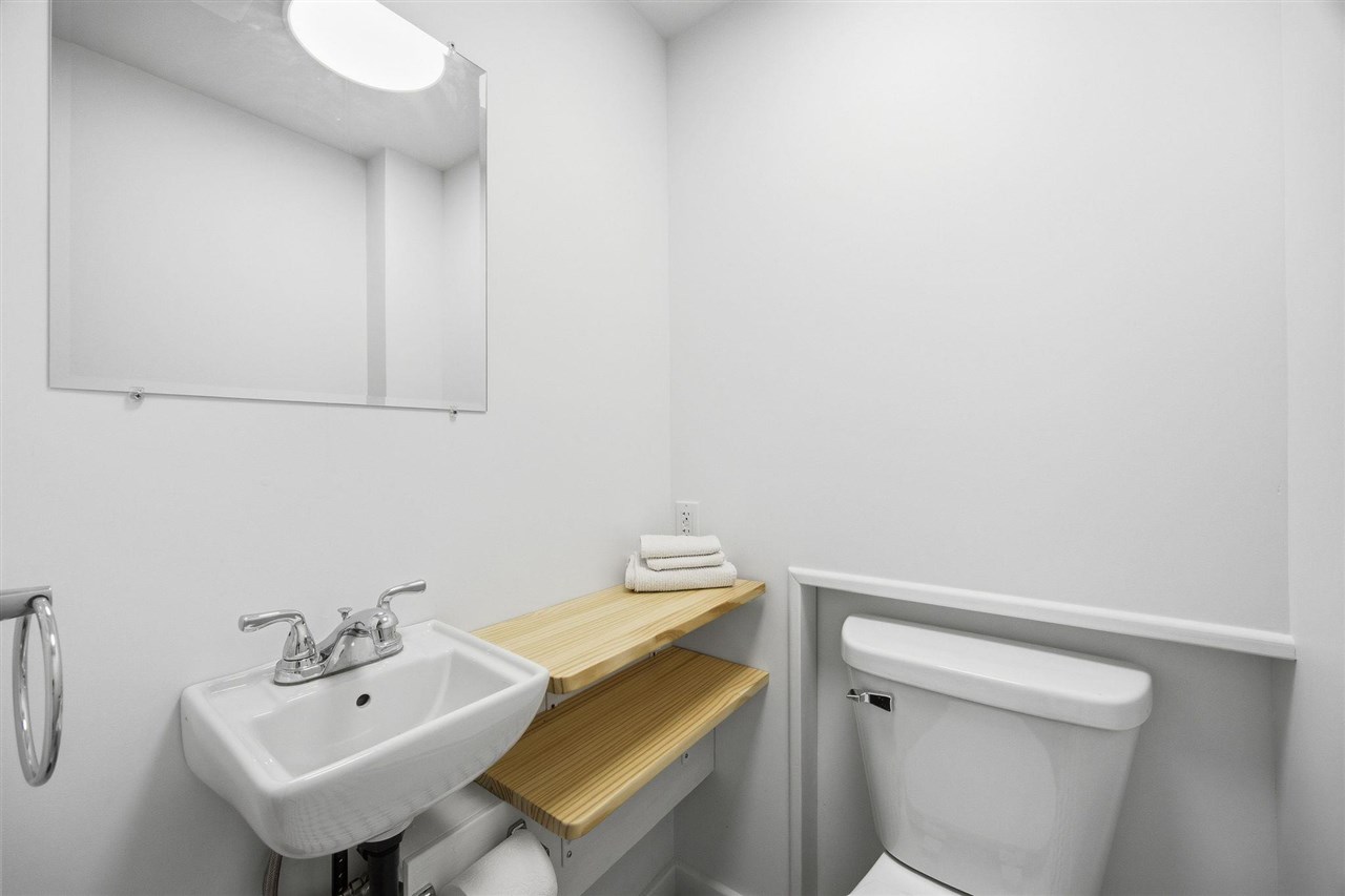 1119 Fairchild Street Iowa City IA 52245
