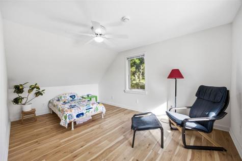 1119 Fairchild Street Iowa City IA 52245