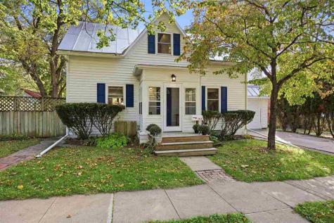 1119 Fairchild Street Iowa City IA 52245