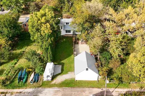 1119 Fairchild Street Iowa City IA 52245