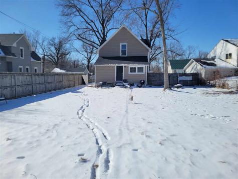 1158 28th St, SE Cedar Rapids IA 52403