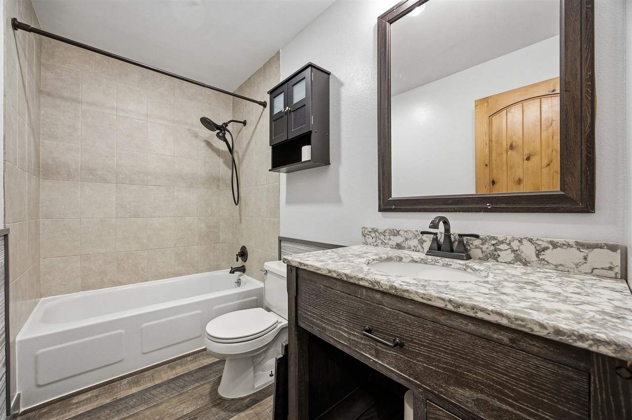 1603 Oak View Drive Solon IA 52333