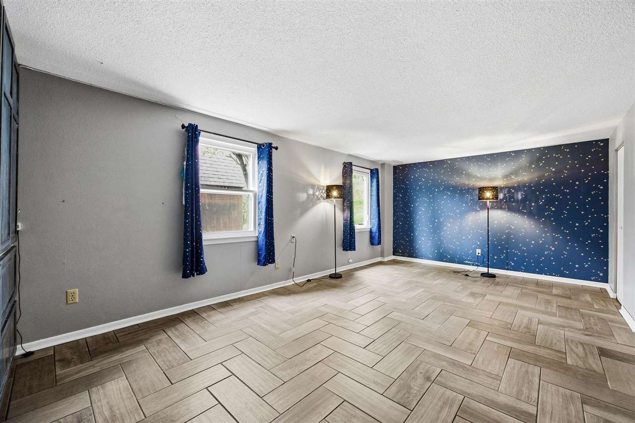 1603 Oak View Drive Solon IA 52333