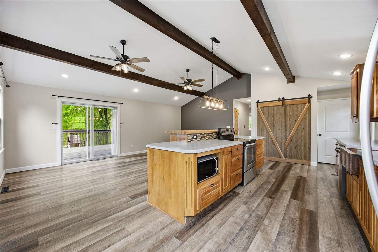 1603 Oak View Drive Solon IA 52333
