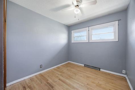1111 Harold Drive SE Cedar Rapids IA 52403