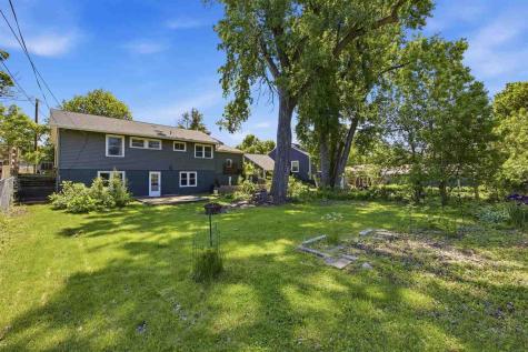 1111 Harold Drive SE Cedar Rapids IA 52403