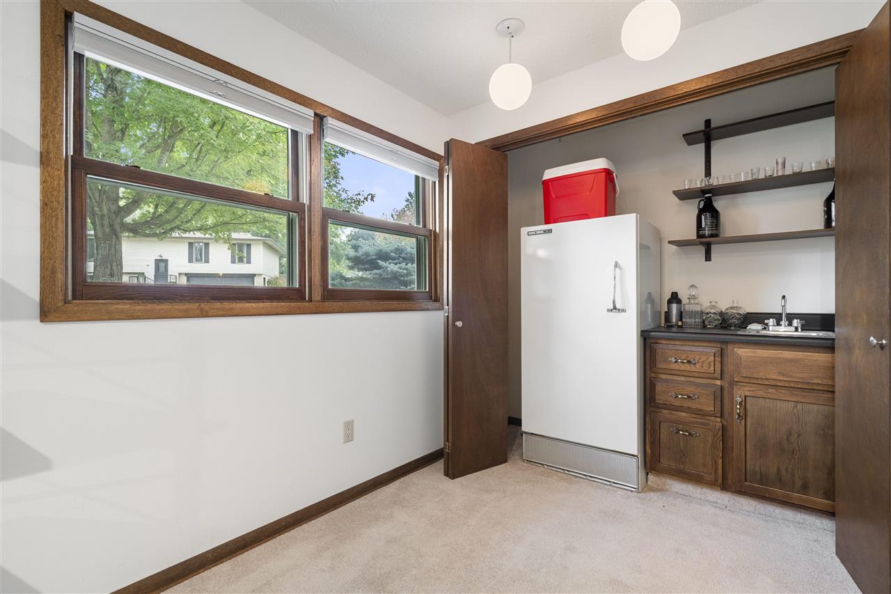 45 N Westminster Street Iowa City IA 52245