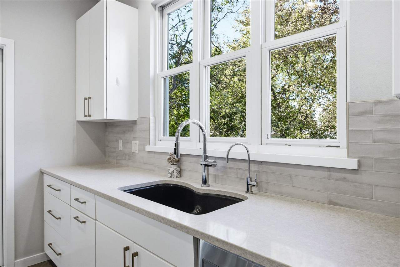 2003 Wedgewood Place Coralville IA 52241