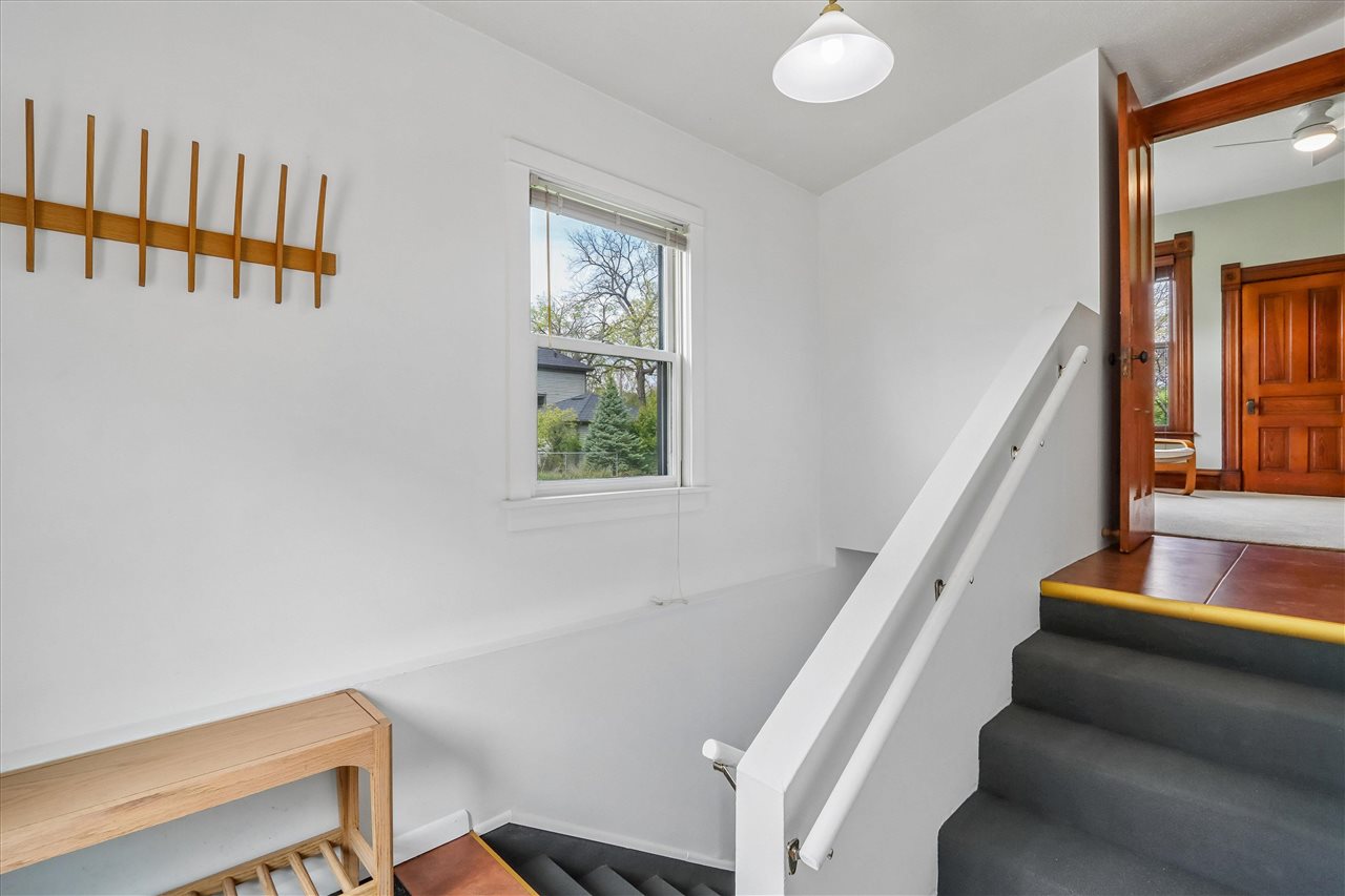 915 E Bloomington Street Iowa City IA 52245