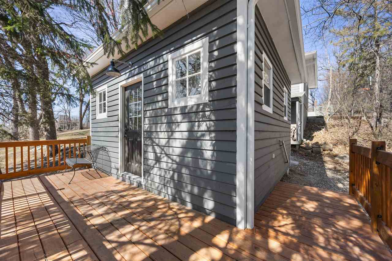 1127 Dill Street Iowa City IA 52246