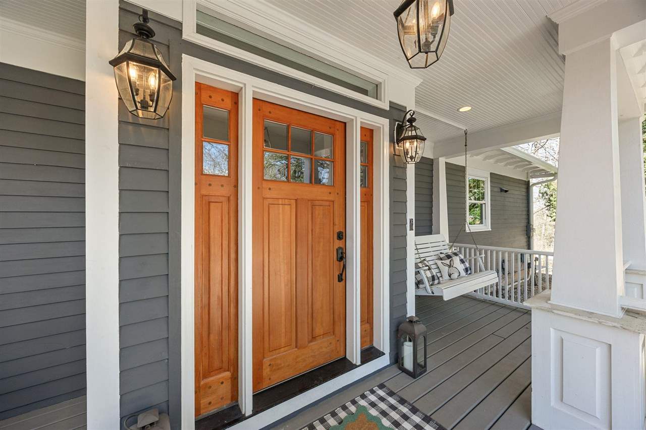 1127 Dill Street Iowa City IA 52246