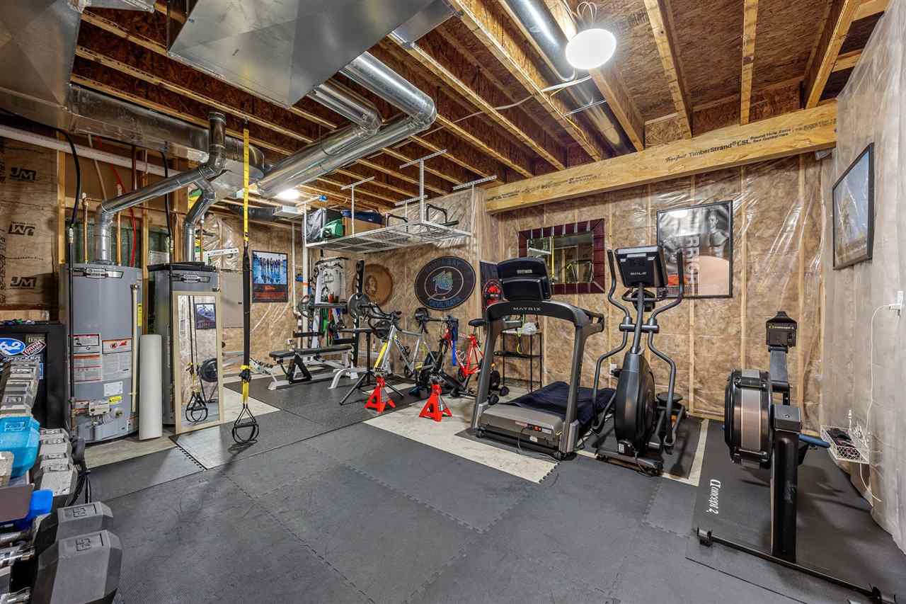 1352 Ava Circle Iowa City IA 52246