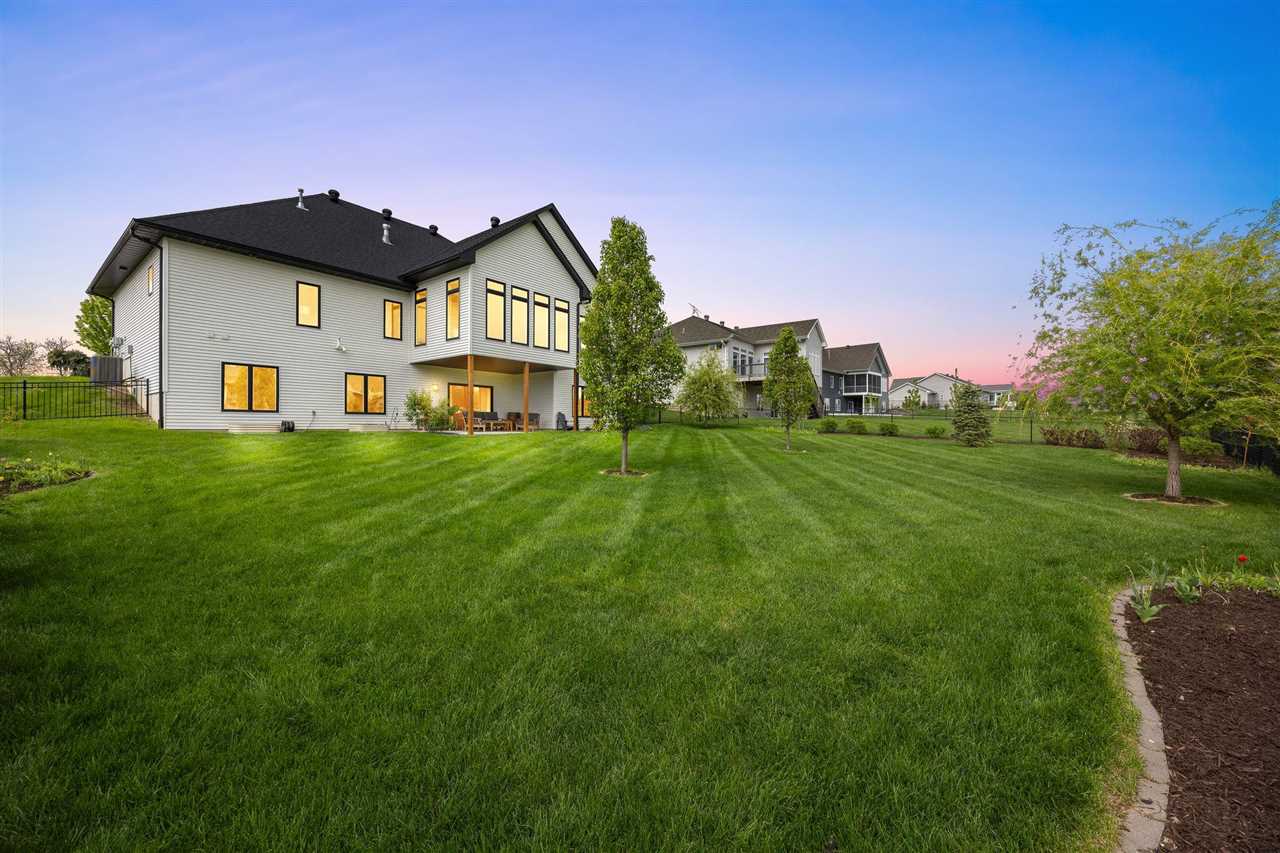 1352 Ava Circle Iowa City IA 52246