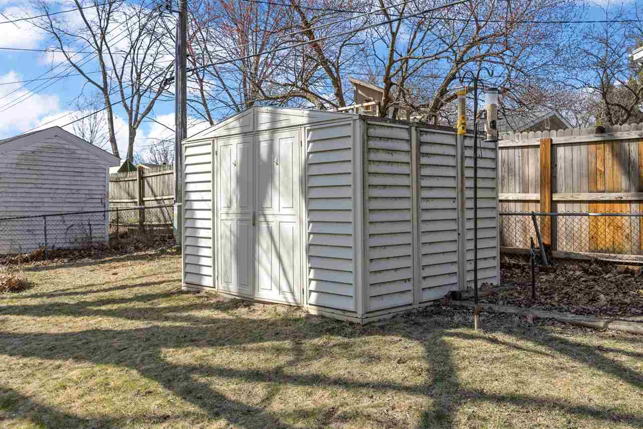 3040 Stanford Avenue Iowa City IA 52245