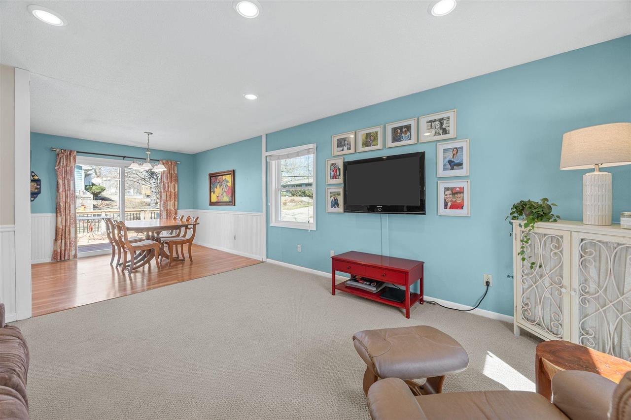3040 Stanford Avenue Iowa City IA 52245