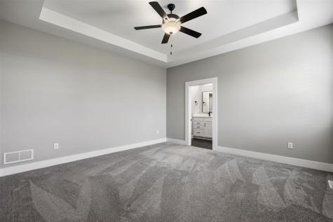306 Dogwood Lane Tiffin IA 52340