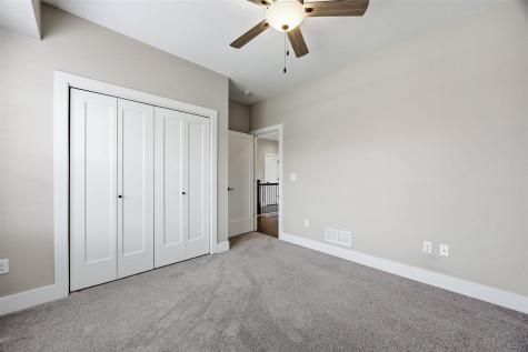 306 Dogwood Lane Tiffin IA 52340