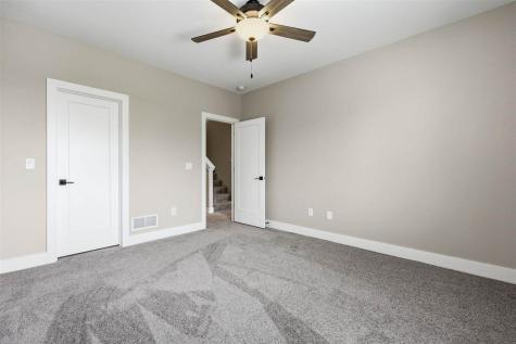 306 Dogwood Lane Tiffin IA 52340