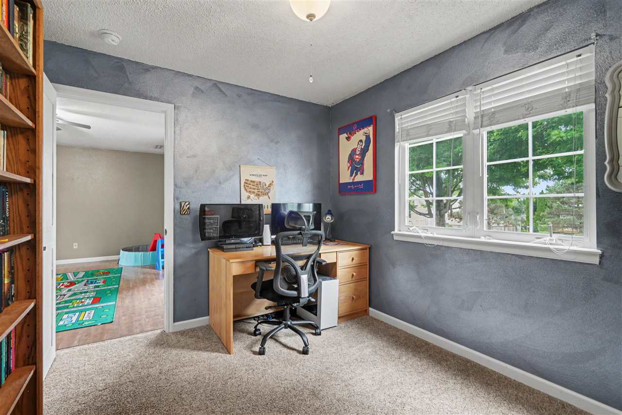 502 Mont Clair Street Solon IA 52333