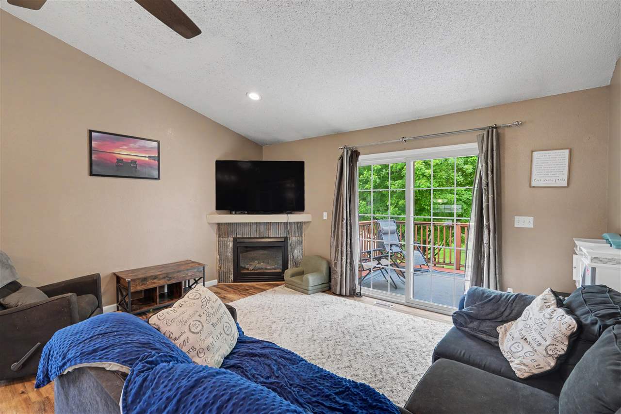 502 Mont Clair Street Solon IA 52333