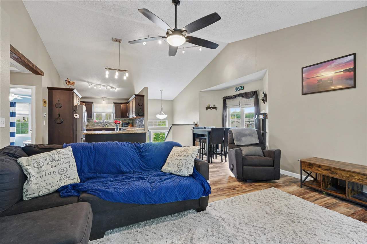 502 Mont Clair Street Solon IA 52333