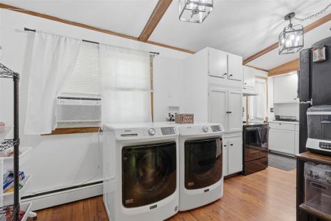 211 E Meadow Lane Columbus Junction IA 52738